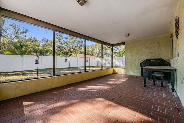 7210 57TH AVENUE N, St Petersburg, FL 33709