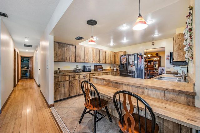 7210 57TH AVENUE N, St Petersburg, FL 33709