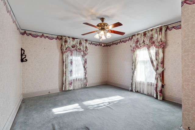 404 S Mckenzie Street S, Adrian, MI 49221