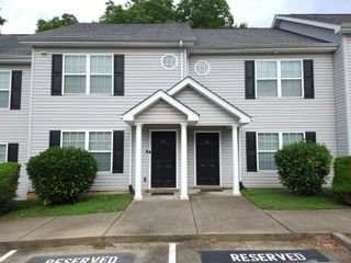 705 Crestland Ave Apt B8, Murfreesboro, TN 37130