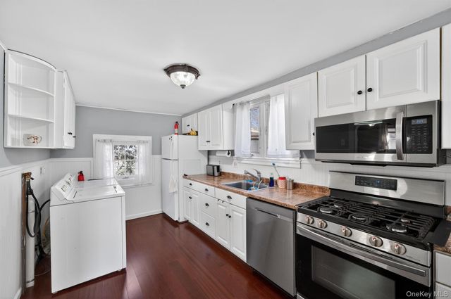 8 John Street, Port Jervis, NY 12771