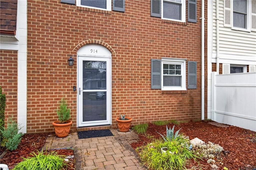 914 C AVE, Virginia Beach, VA 23451