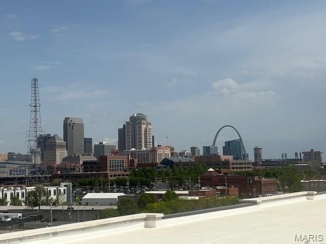 2300 LaSalle 404, St Louis, MO 63104