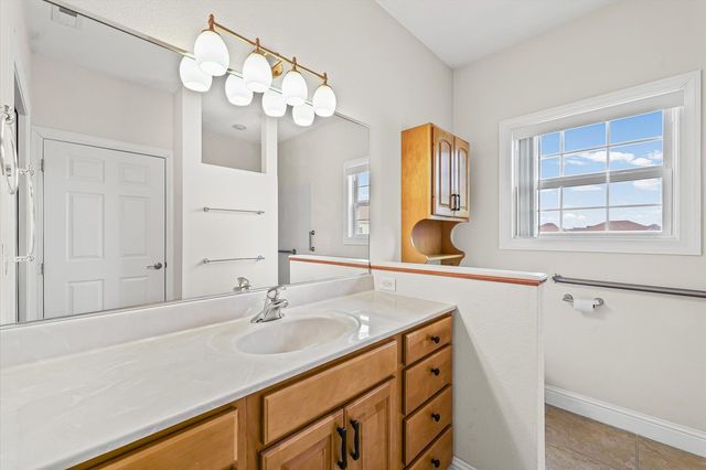 1908 S Prairie Winds Drive, Urbana, IL 61802