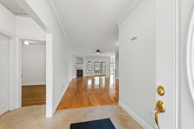 1908 S Prairie Winds Drive, Urbana, IL 61802