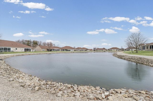 1908 S Prairie Winds Drive, Urbana, IL 61802