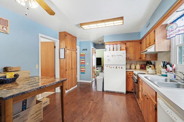 9235 Bunkerhill Drive, Richland, MI 49083