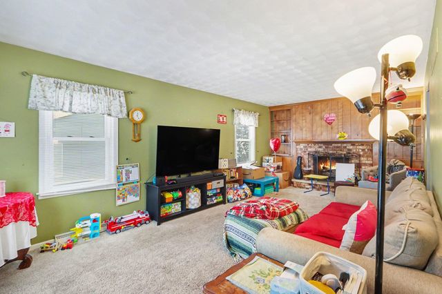 9235 Bunkerhill Drive, Richland, MI 49083