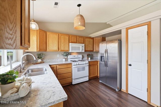 1250 W Wishkah AVE, Post Falls, ID 83854
