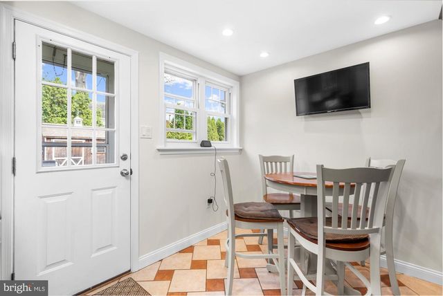 404 LINCOLN AVENUE, Havertown, PA 19083