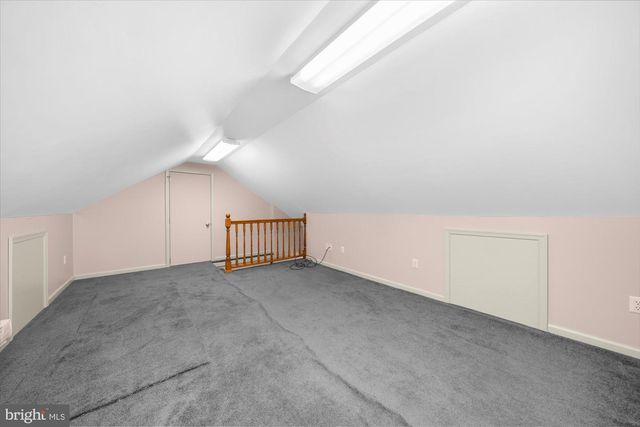 404 LINCOLN AVENUE, Havertown, PA 19083