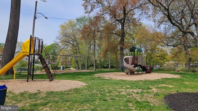 404 LINCOLN AVENUE, Havertown, PA 19083