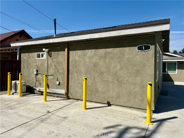 296 N Allen, San Bernardino, CA 92408