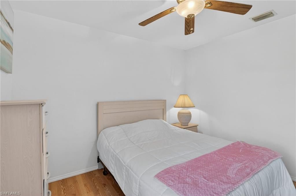 Image 19 of property listing at 1105 SW 11th PL, Cape Coral, FL 33991