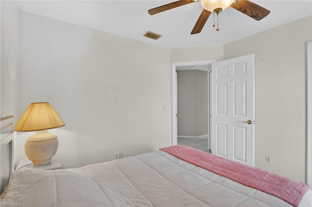 Image 20 of property listing at 1105 SW 11th PL, Cape Coral, FL 33991