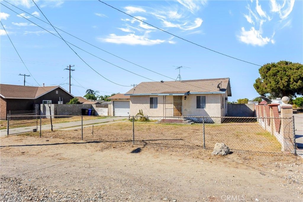 8982 Elm Avenue, Fontana, CA 92335 — photo 4