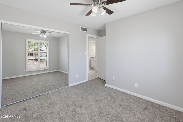6620 W MERCER Lane, Glendale, AZ 85304