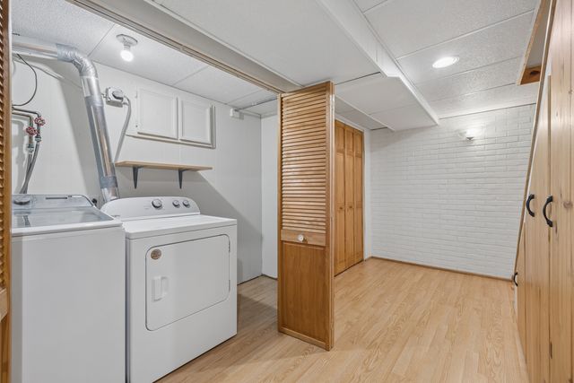 305 2nd Court, Crystal Lake, IL 60014