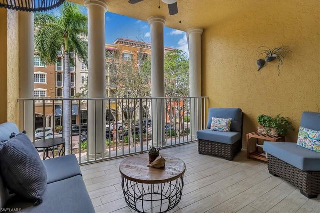 401 Bayfront PL 3204, Naples, FL 34102