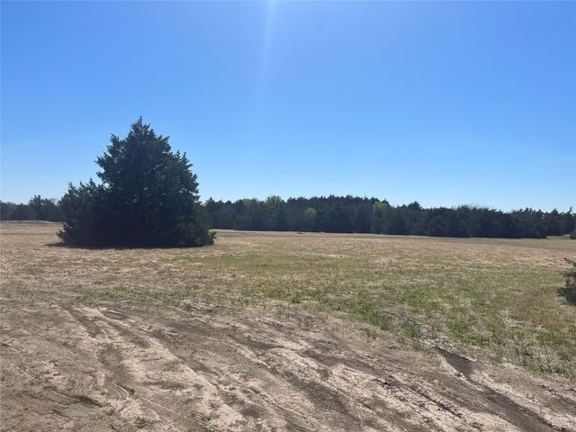 757 Reynolds Road, Whitewright, TX 75491