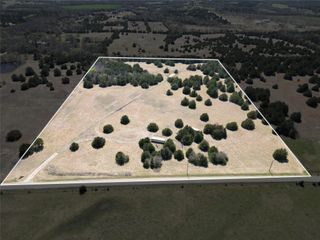 757 Reynolds Road, Whitewright, TX 75491