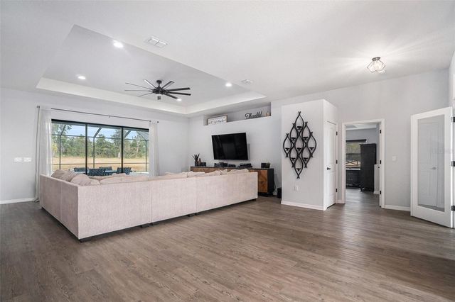 7403 NE 22ND COURT ROAD, Ocala, FL 34479