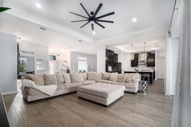 7403 NE 22ND COURT ROAD, Ocala, FL 34479