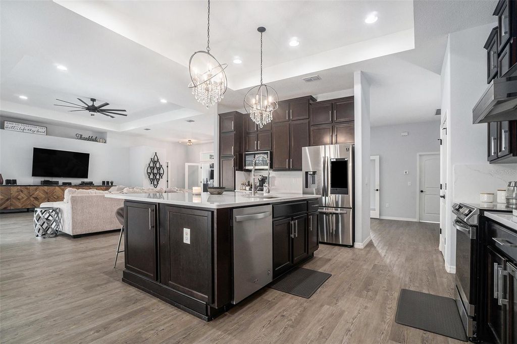 Image 15 of property listing at 7403 NE 22ND COURT ROAD, Ocala, FL 34479