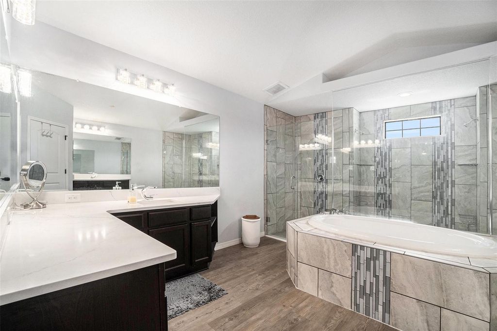 Image 20 of property listing at 7403 NE 22ND COURT ROAD, Ocala, FL 34479