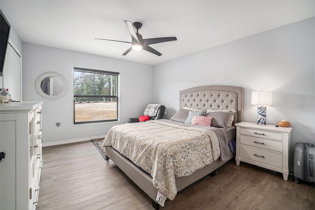 Image 23 of property listing at 7403 NE 22ND COURT ROAD, Ocala, FL 34479