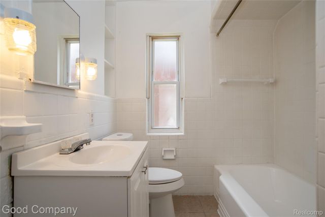 14481 Rosemary Street, Detroit, MI 48213