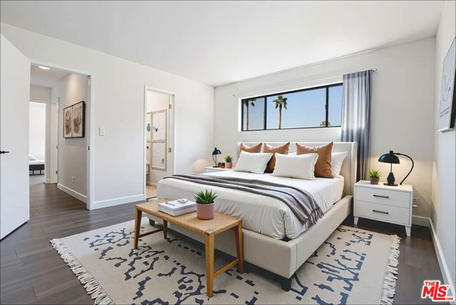 837 N West Knoll Drive 106, West Hollywood, CA 90069