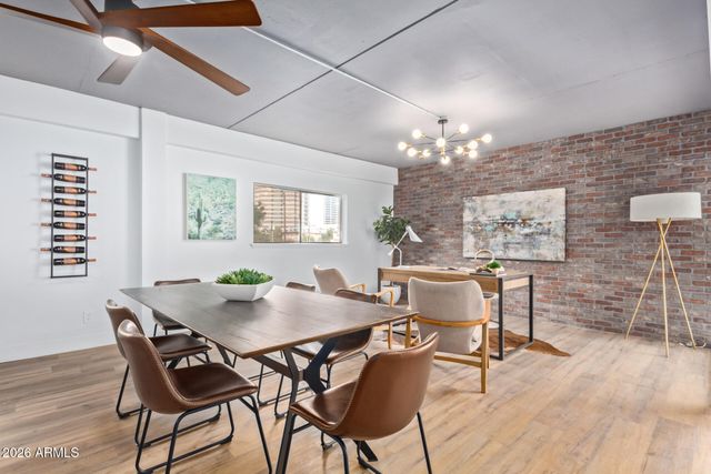 351 E THOMAS Road D208, Phoenix, AZ 85012