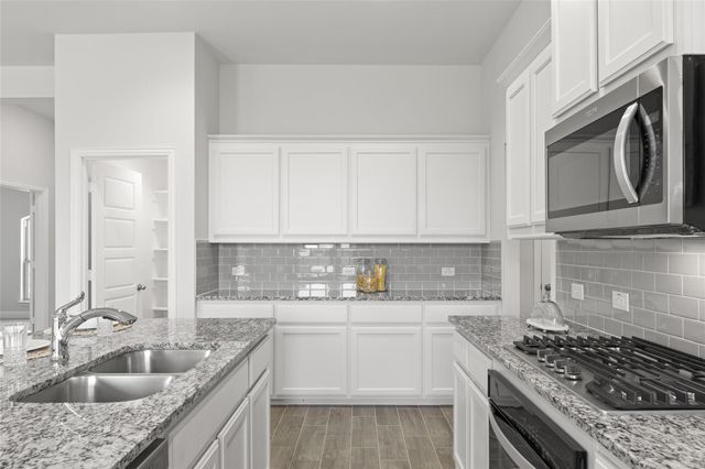 538 Amesbury Drive, Forney, TX 75126