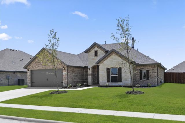 538 Amesbury Drive, Forney, TX 75126
