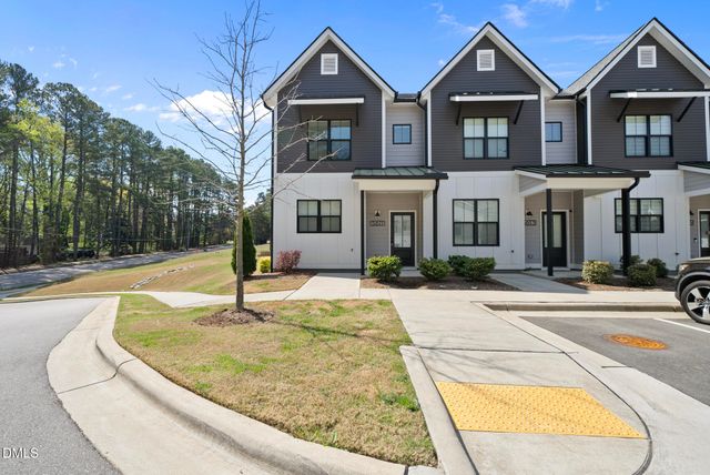 5611 Johnson Woods Court, Raleigh, NC 27609