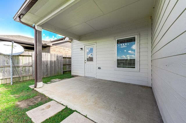 3611 Prairie Rose Trail, Angleton, TX 77515