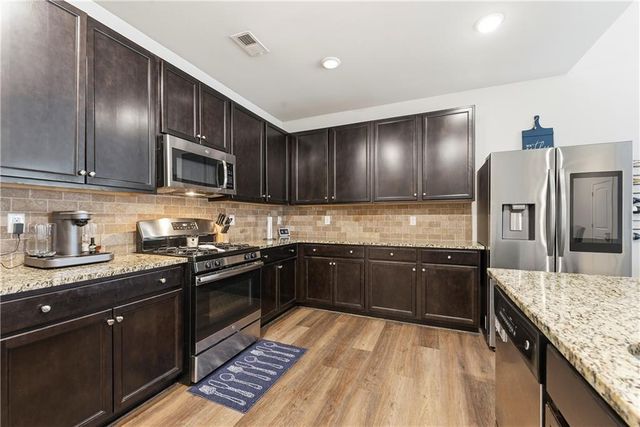 521 Palmetto Oaks Trail, Palmetto, GA 30268