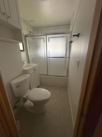 3112 Pearl Avenue, Melrose Park, IL 60164