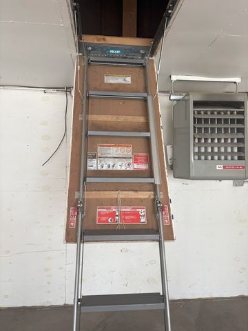 3112 Pearl Avenue, Melrose Park, IL 60164