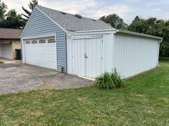 3112 Pearl Avenue, Melrose Park, IL 60164