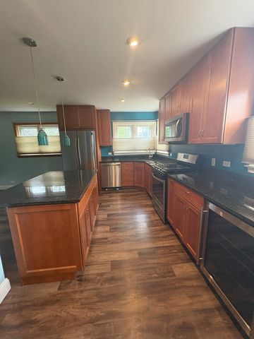 3112 Pearl Avenue, Melrose Park, IL 60164