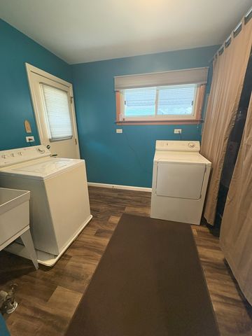 3112 Pearl Avenue, Melrose Park, IL 60164