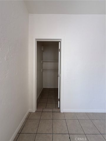 2012 E 7th Street J, Long Beach, CA 90804