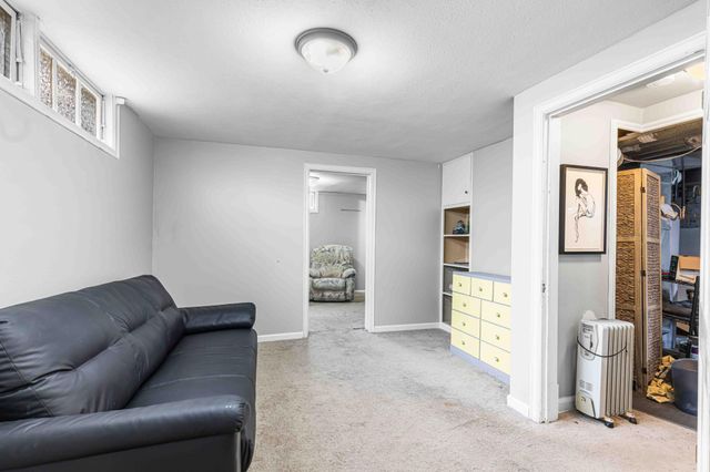 601 11th Street N, Moorhead, MN 56560