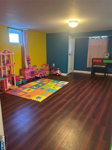 150 Montrose Avenue, South Plainfield, NJ 07080