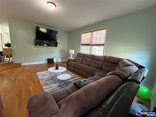 150 Montrose Avenue, South Plainfield, NJ 07080