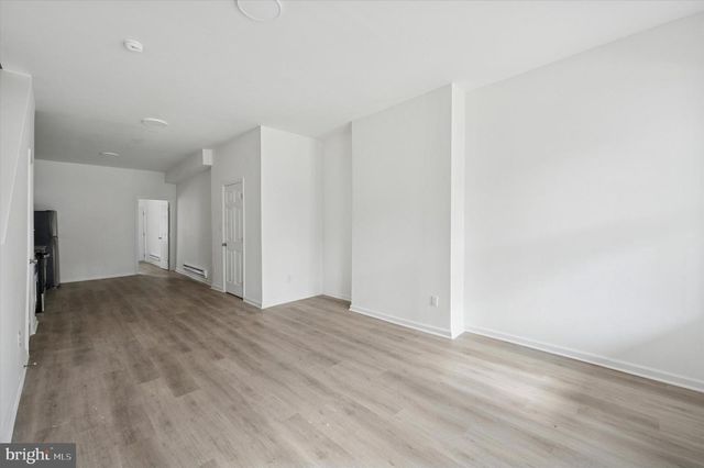 4241 MANTUA AVE, Philadelphia, PA 19104