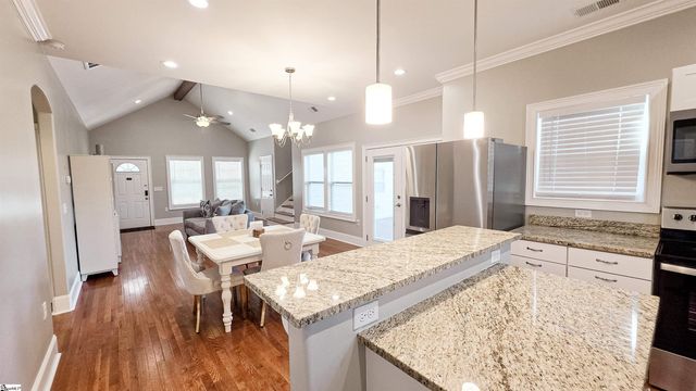 843 Saint Mark Road, Taylors, SC 29687