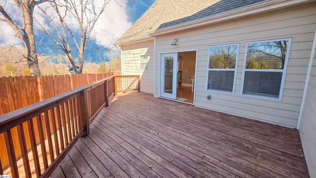 843 Saint Mark Road, Taylors, SC 29687